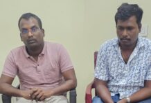 ACB catches Armoor Municipal Commissioner Raju taking bribe